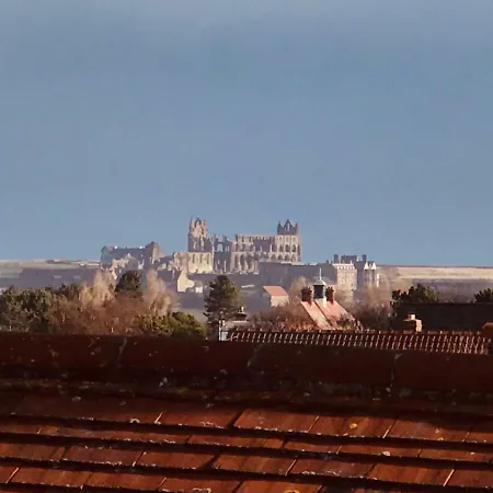 Mooredge * Whitby