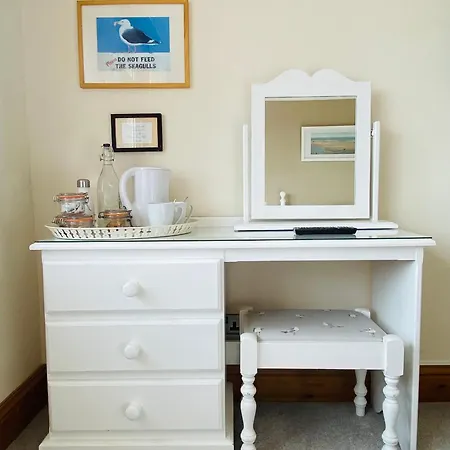 Mooredge 3* Уитби