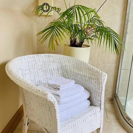 Mooredge Гостевой дом Уитби