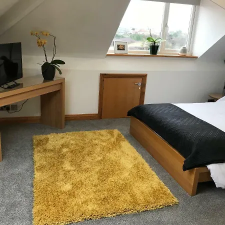 Mooredge Bed & Breakfast Whitby