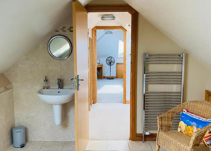 Mooredge Guest house