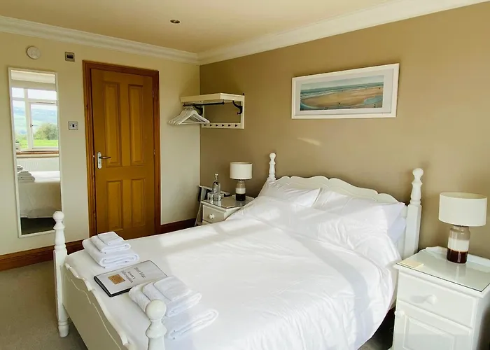 Guest house Mooredge 3*