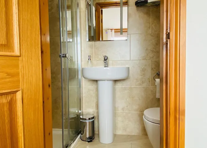 Mooredge Guest house